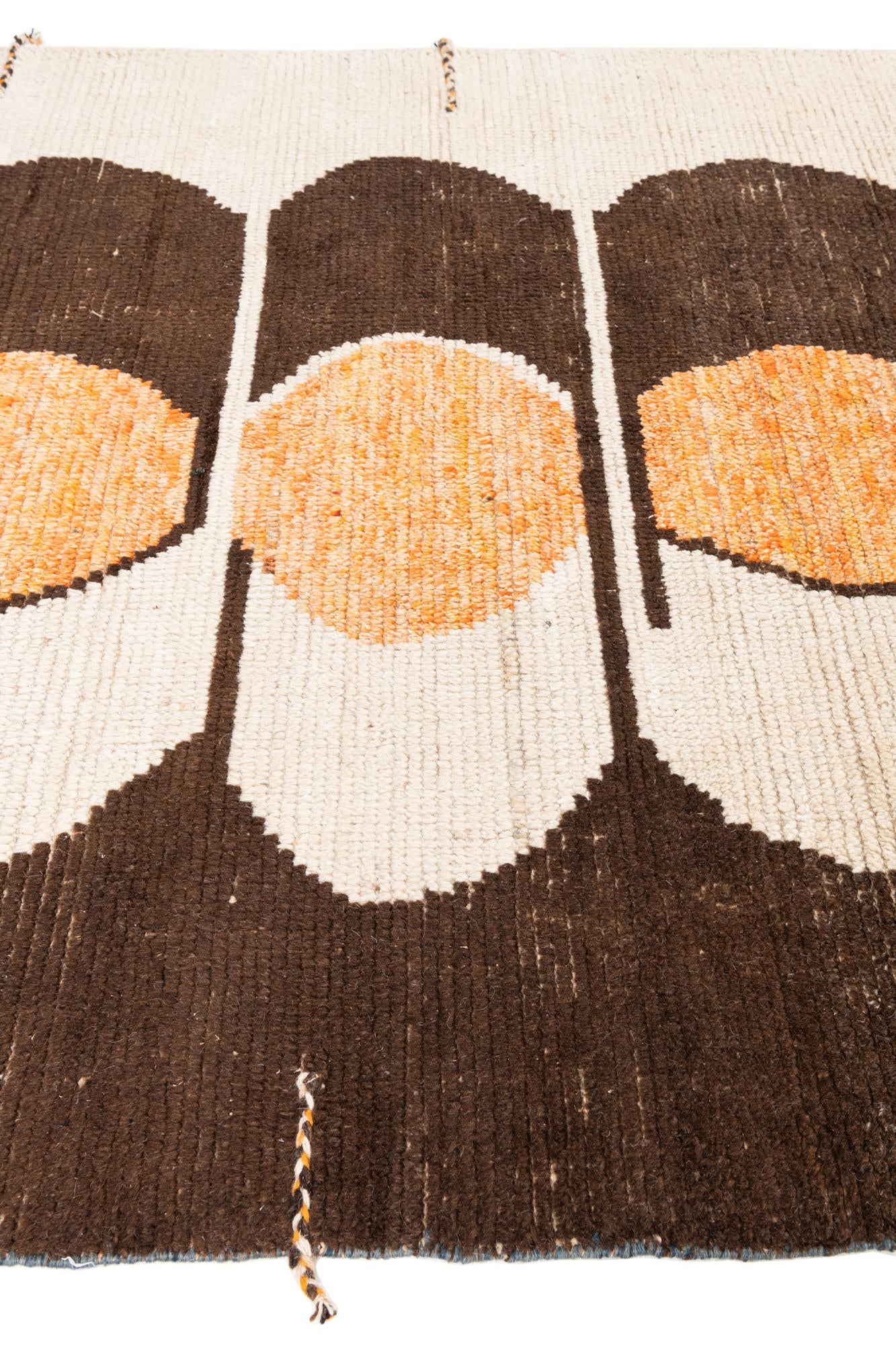 6' x 9' 8 Hand Knotted Moroccan Wool Rug