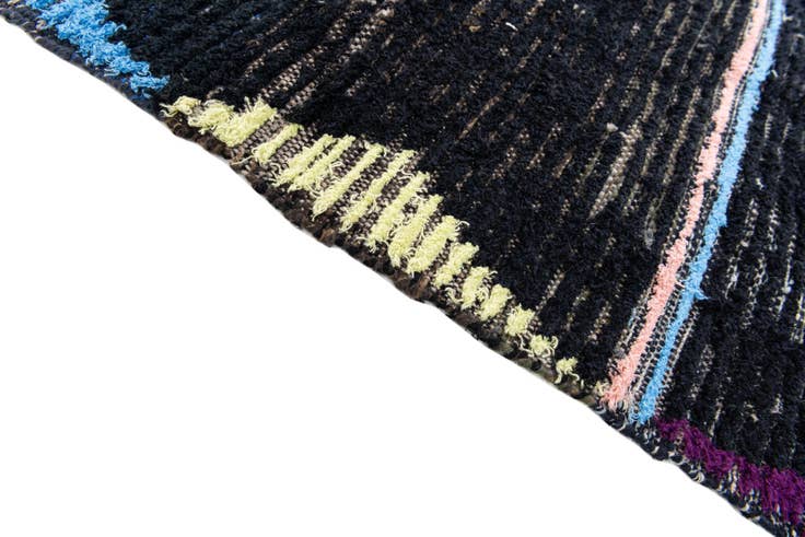 Detail image of 4' 2 x 6' 4 Hand Knotted Moroccan Wool Rug