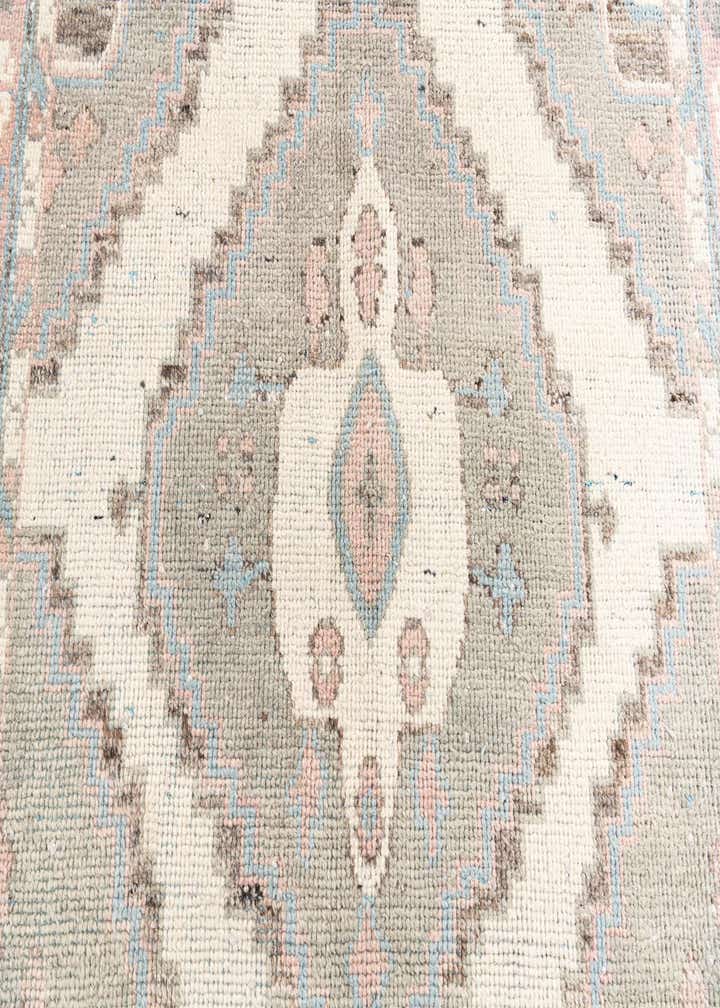 6' x 9' 8 Hand Knotted Moroccan Wool Rug