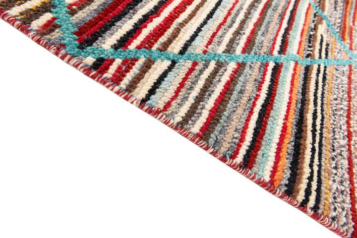 6' x 9' 2 Hand Knotted Moroccan Wool Rug
