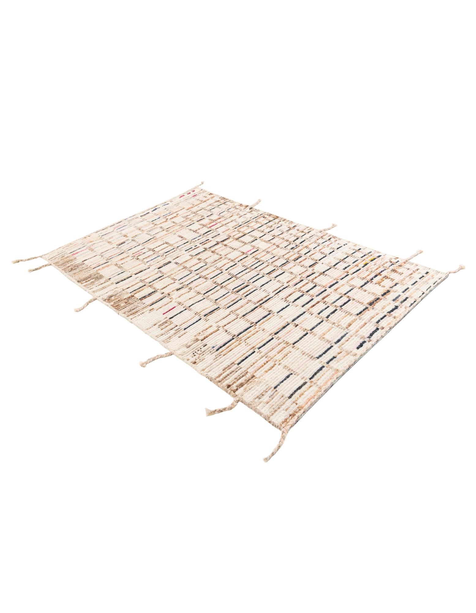 4' x 6' 1 Hand Knotted Moroccan Wool Rug