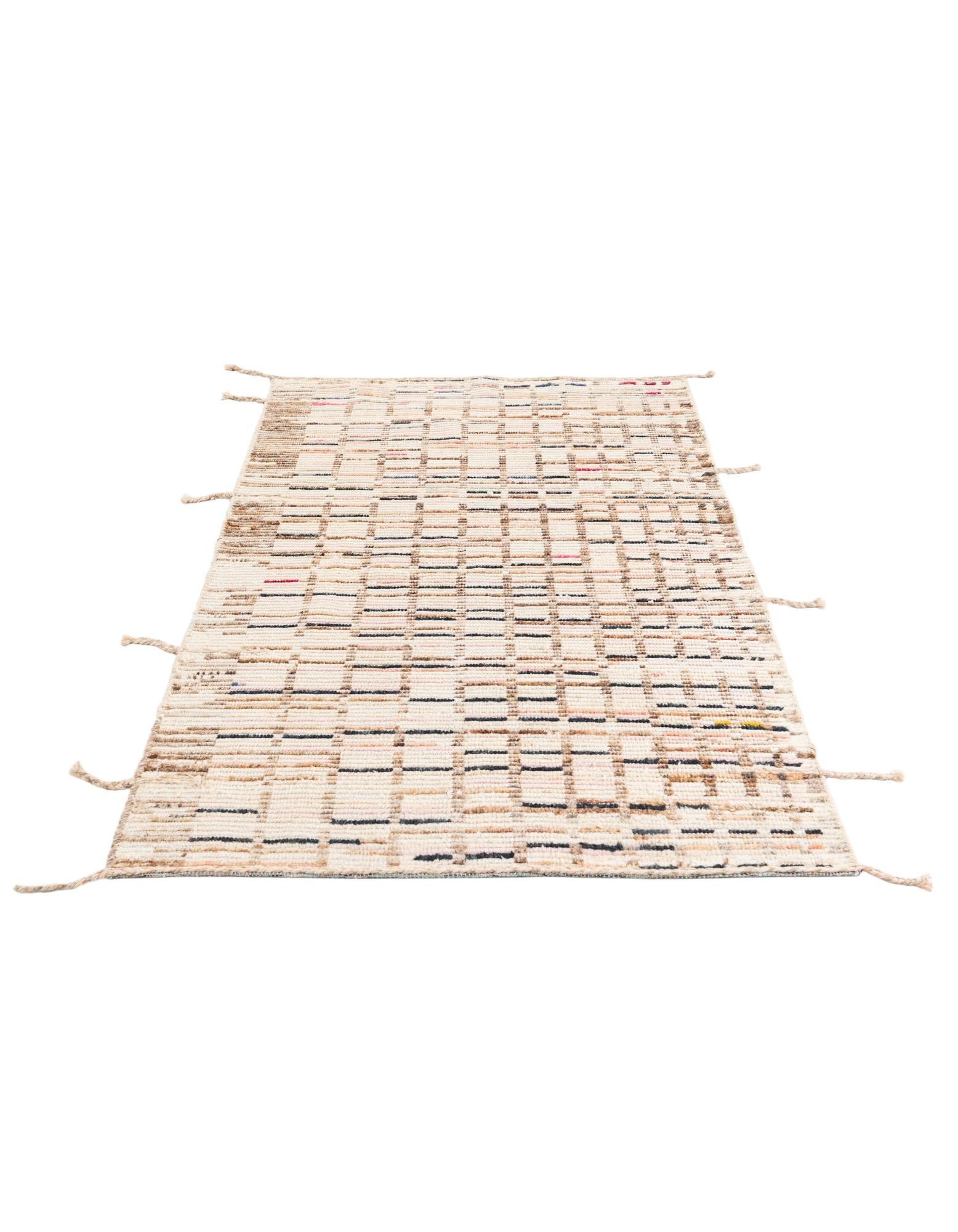 4' x 6' 1 Hand Knotted Moroccan Wool Rug