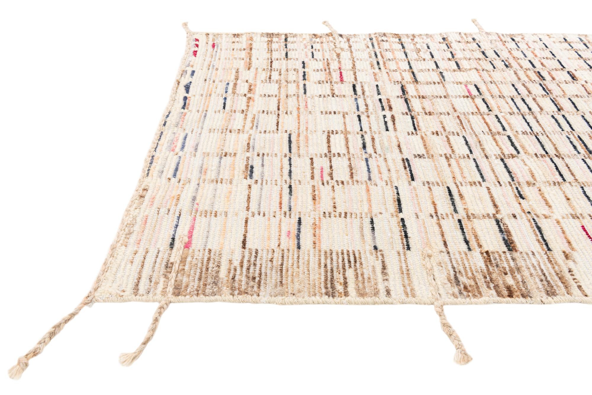 4' x 6' 1 Hand Knotted Moroccan Wool Rug