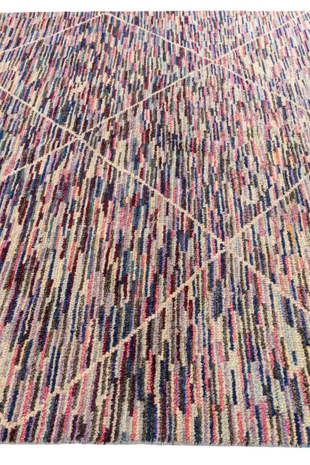 Detail image of 7' 9 x 9' 8 Hand Knotted Moroccan Wool Rug