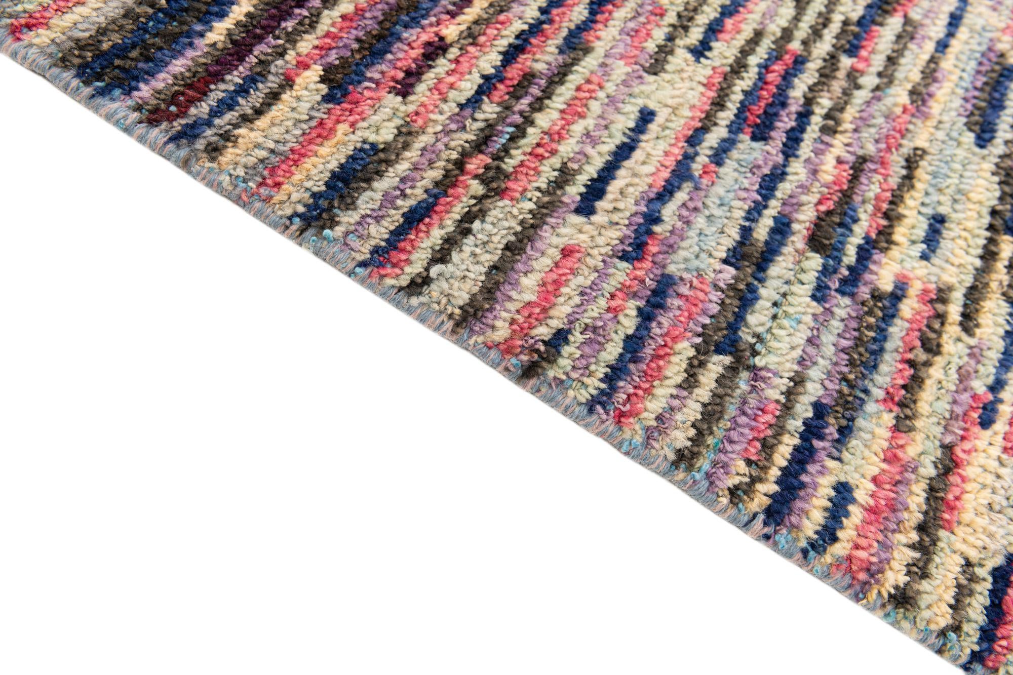 7' 9 x 9' 8 Hand Knotted Moroccan Wool Rug