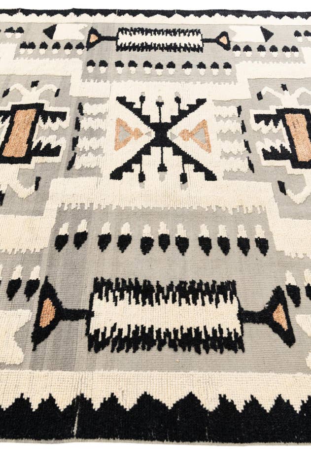 Detail image of 8' 3 x 10' 7 Hand Knotted Moroccan Wool Rug