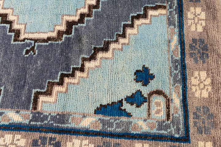 8' 7 x 10' 2 Hand Knotted Moroccan Wool Rug
