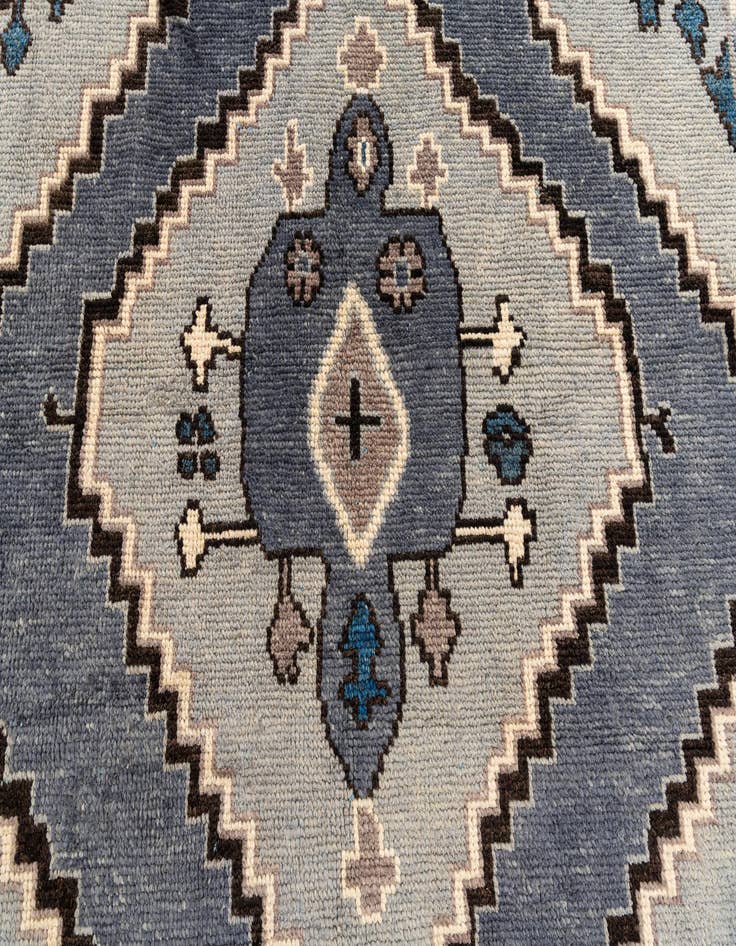 Detail image of 8' x 10' 5  Hand Knotted Moroccan Wool Rug