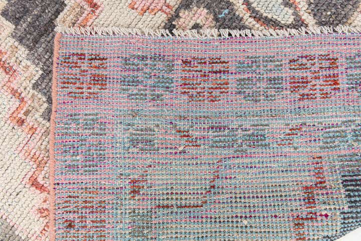 5' 9 x 9' 7 Hand Knotted Moroccan Wool Rug