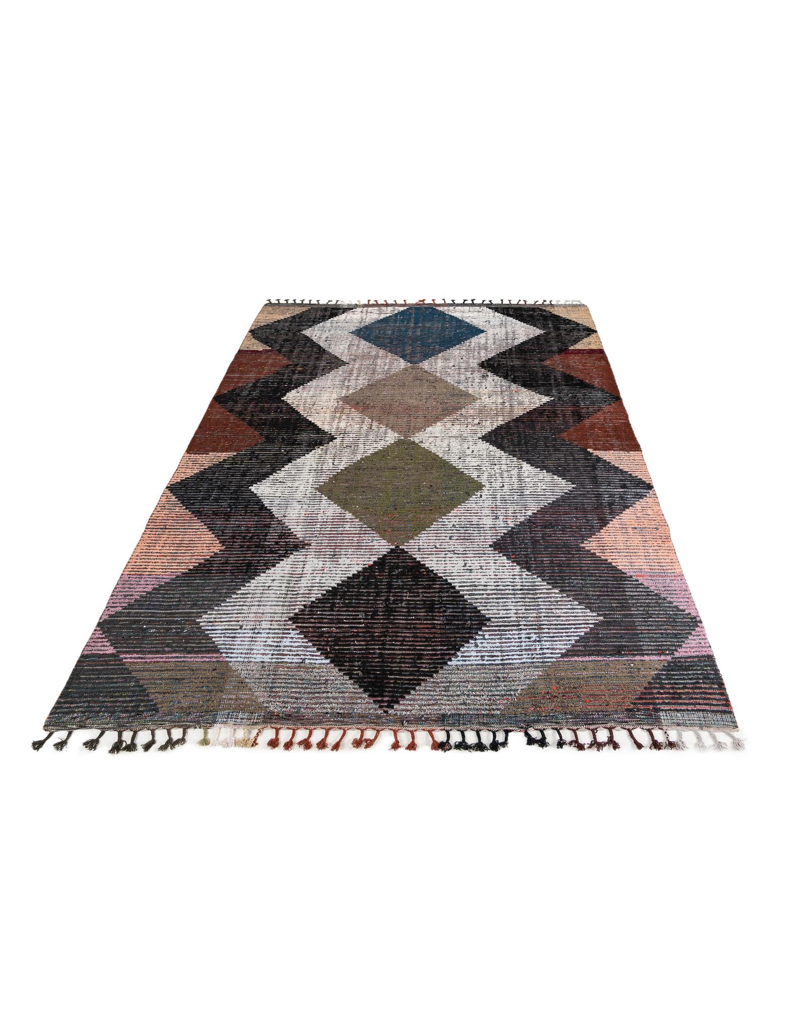 7' 7 x 10' 9 Hand Knotted Moroccan Wool Rug