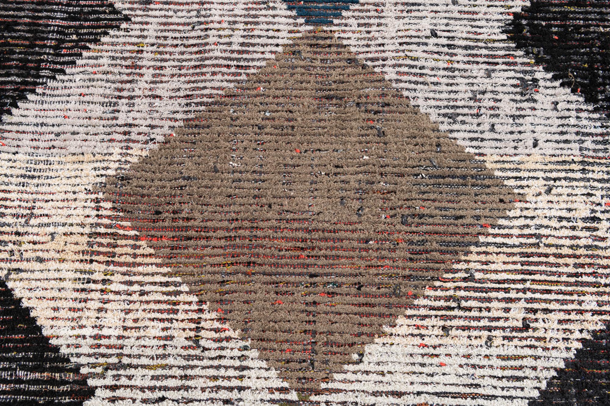 7' 7 x 10' 9 Hand Knotted Moroccan Wool Rug