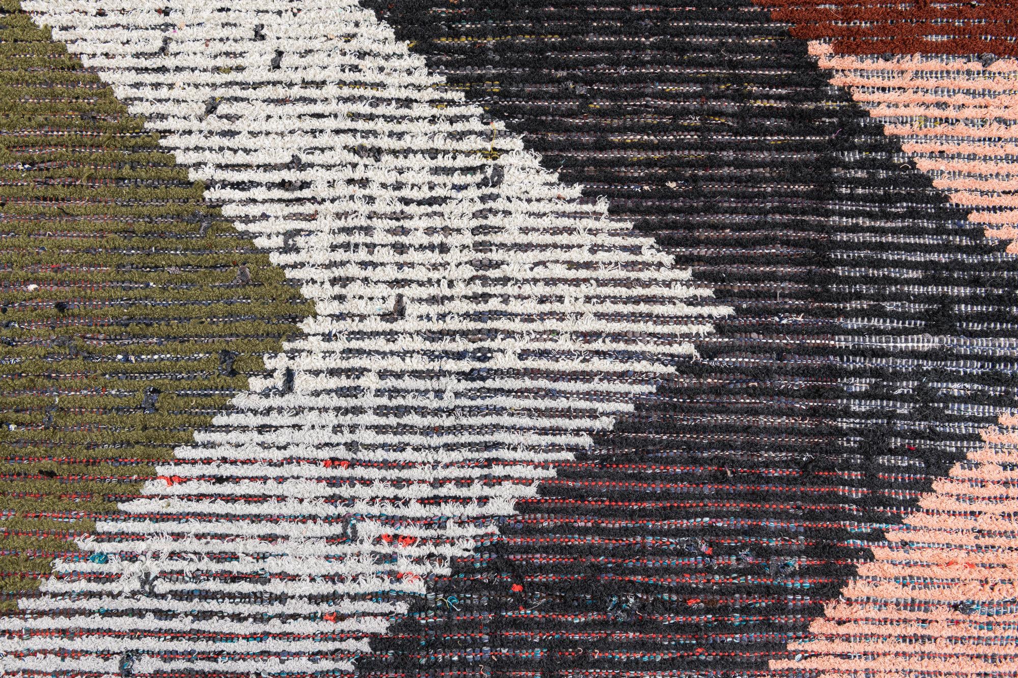 7' 7 x 10' 9 Hand Knotted Moroccan Wool Rug