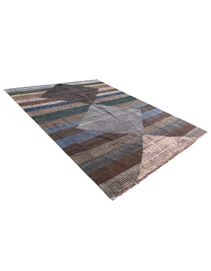 8' x 10' 4 Hand Knotted Moroccan Wool Rug