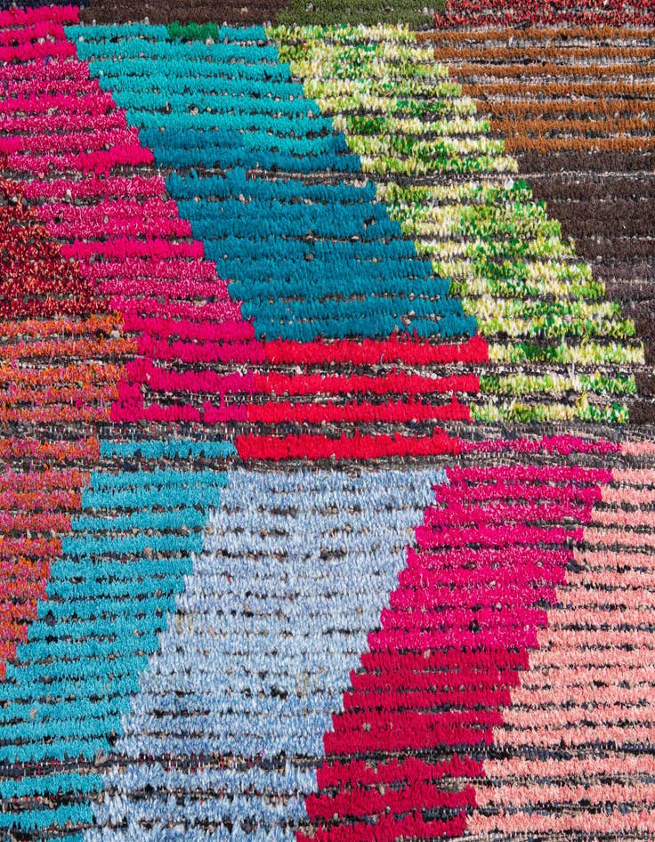 Detail image of 8' 3 x 9' 10  Hand Knotted Moroccan Wool Rug