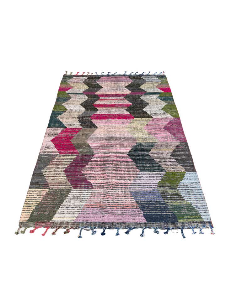 5' 7 x 9' Hand Knotted Moroccan Wool Rug