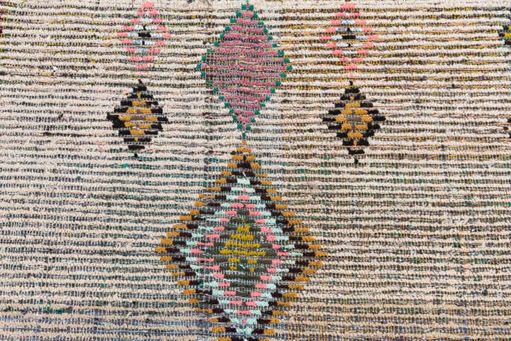 5' 5 x 8' 1 Hand Knotted Moroccan Wool Rug