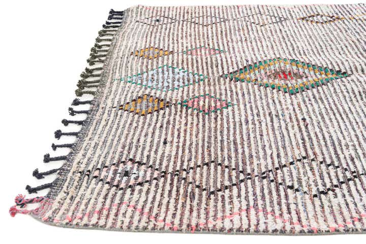 5' 4 x 7' 8 Hand Knotted Moroccan Wool Rug