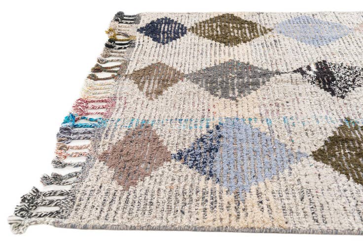 Detail image of 5' 2 x 7' 8 Hand Knotted Moroccan Wool Rug