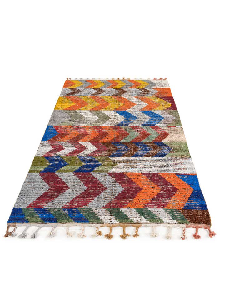 4' 9 x 7' 8 Hand Knotted Moroccan Wool Rug