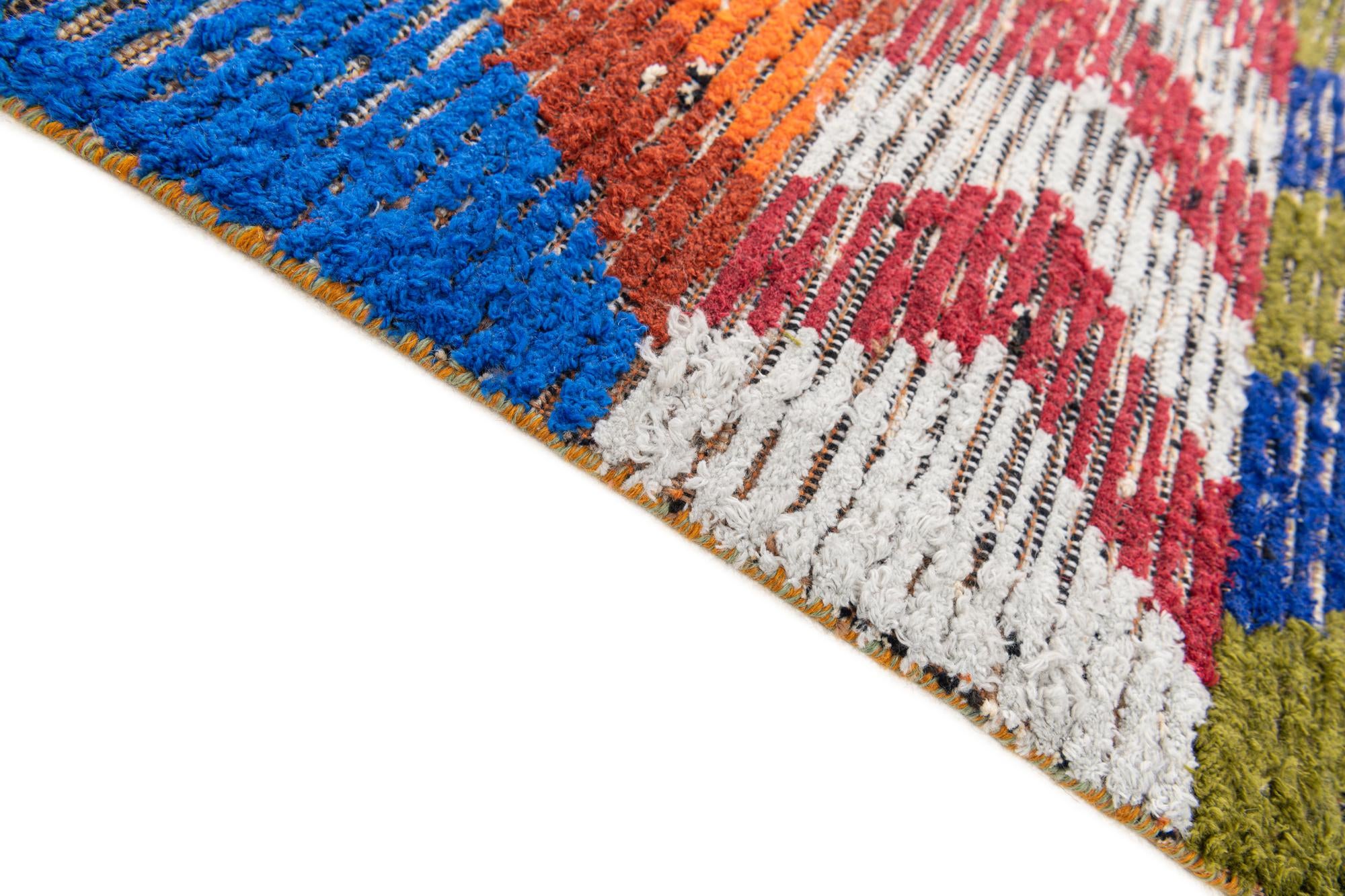 4' 9 x 7' 8 Hand Knotted Moroccan Wool Rug