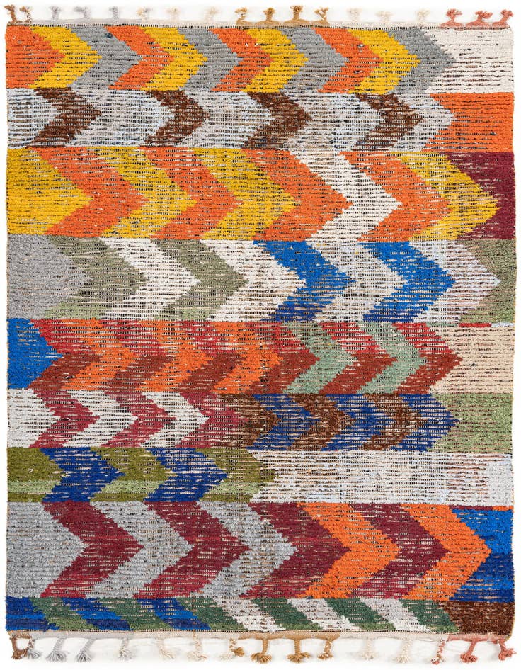 Detail image of 4' 9 x 7' 8 Hand Knotted Moroccan Wool Rug