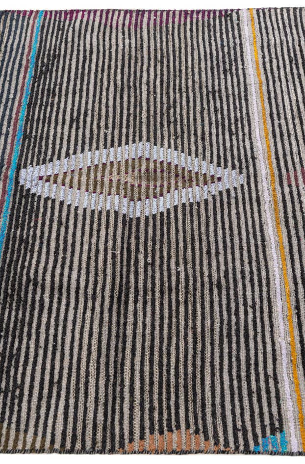 Detail image of 4' x 6' 2 Hand Knotted Moroccan Wool Rug