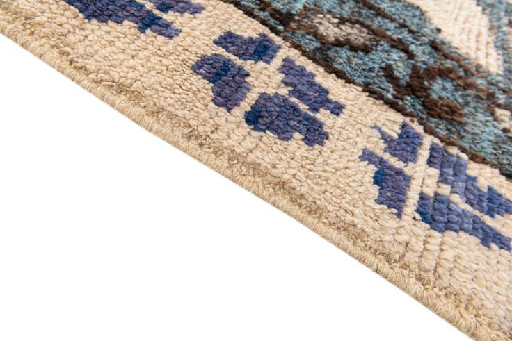Detail image of 8' 7 x 10' 9 Hand Knotted Moroccan Wool Rug