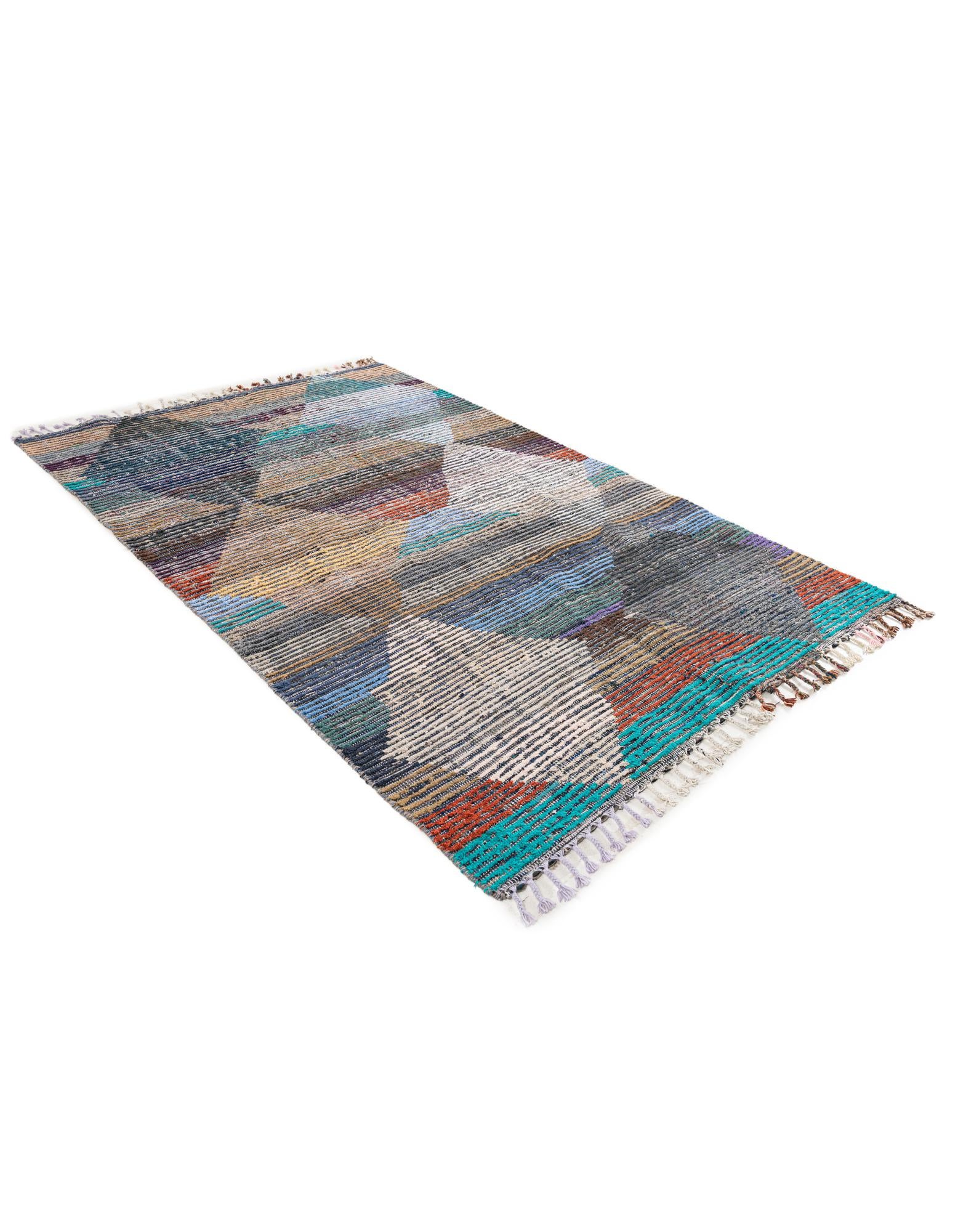 5' 6 x 8' 4 Hand Knotted Moroccan Wool Rug