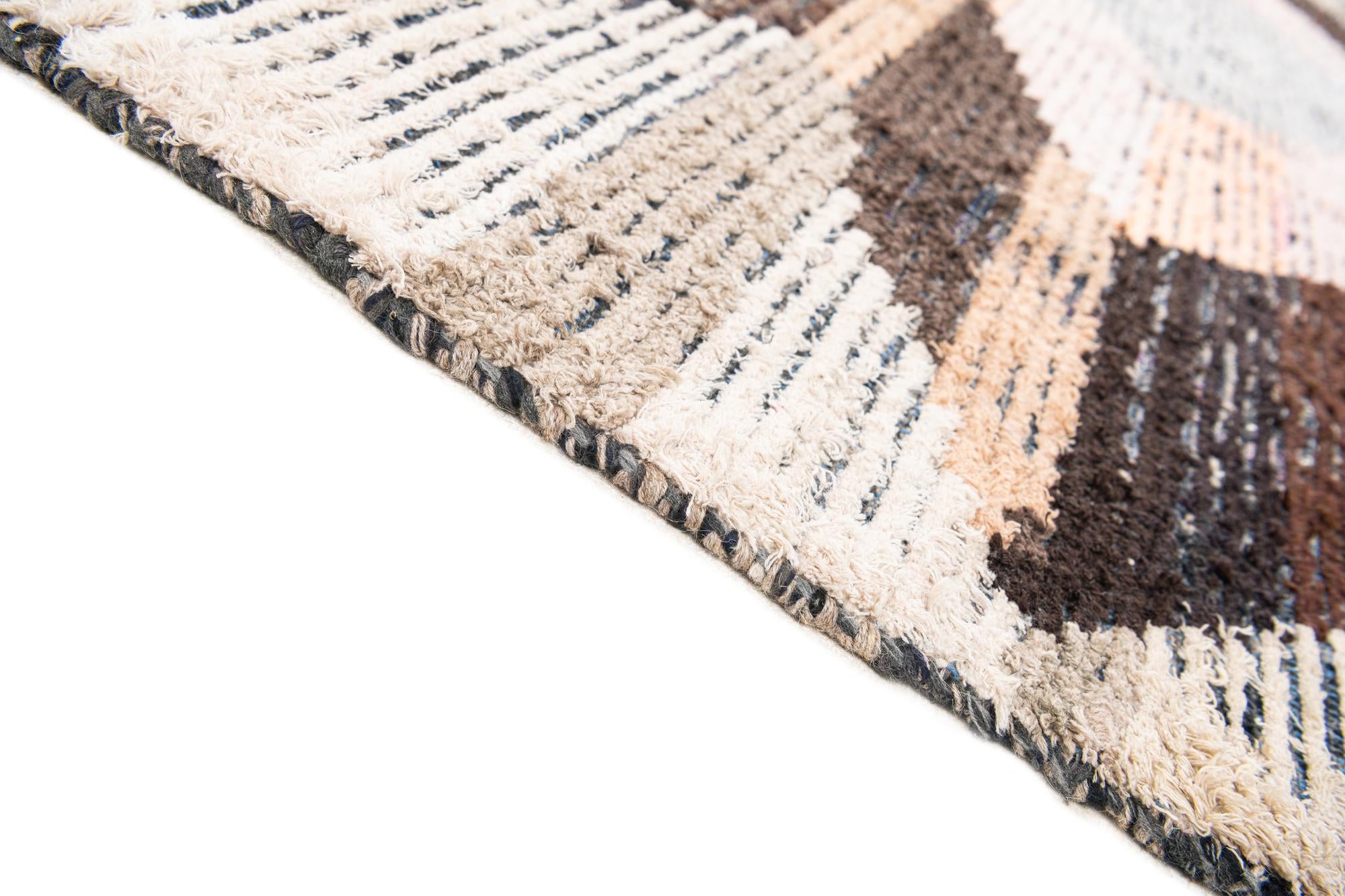 8' 5 x 10' 3 Hand Knotted Moroccan Wool Rug