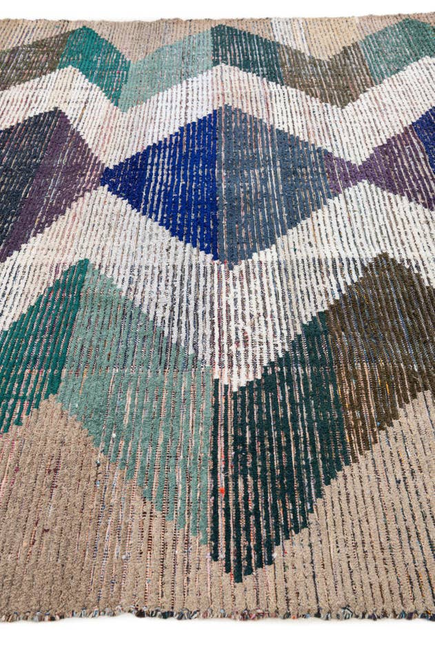 Detail image of 9' 4 x 12' 4 Hand Knotted Moroccan Wool Rug