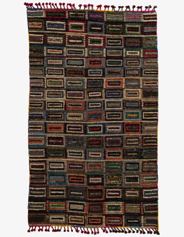 5' x 8' 4 Hand Knotted Moroccan Wool Rug