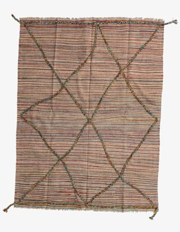 4' 9 x 6' 3 Hand Knotted Moroccan Wool Rug