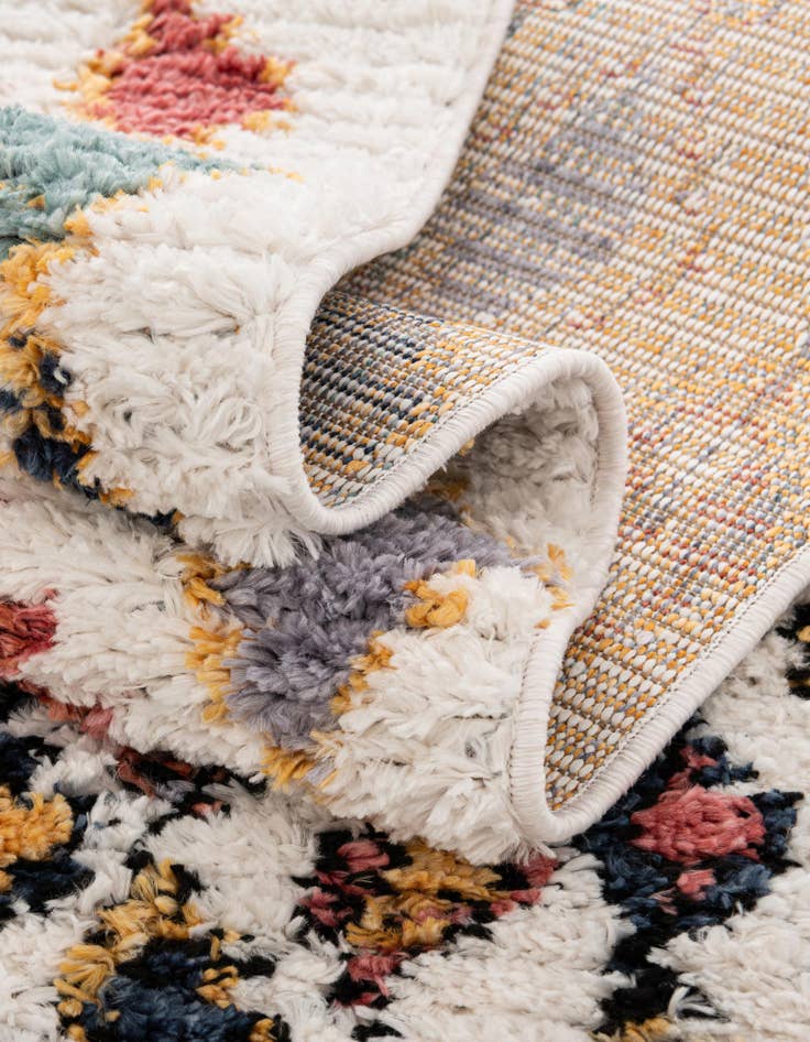 Detail image of 8' x 10' Morocco Rug