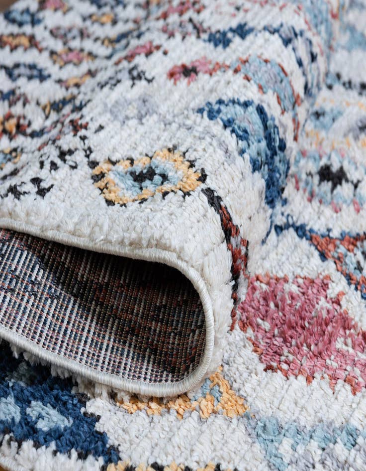 Detail image of 5' x 8' Morocco Rug