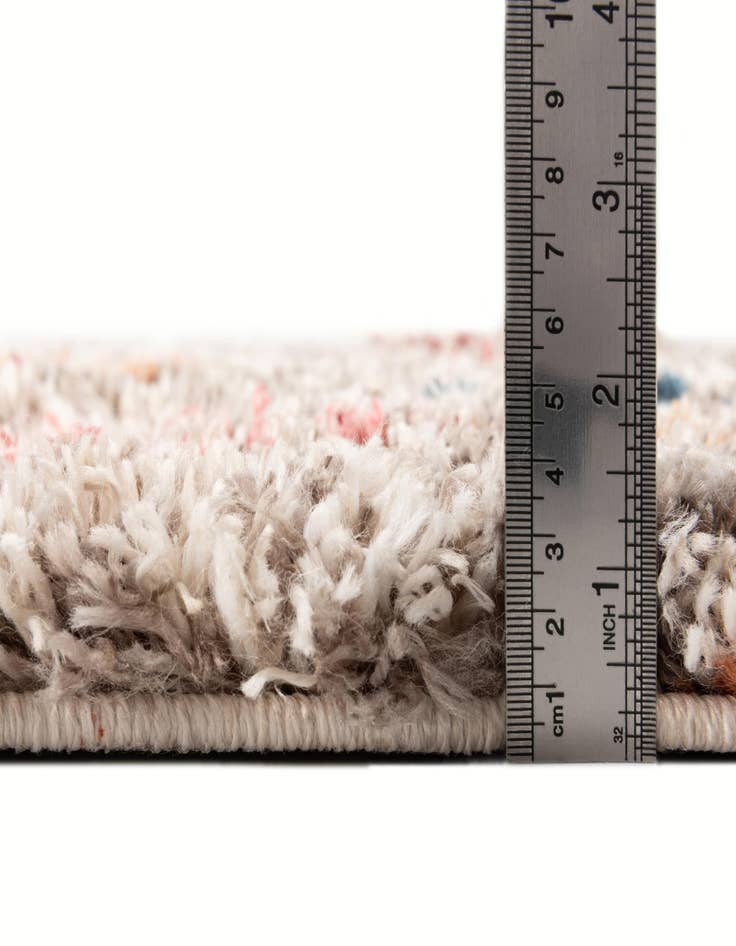 Detail image of 5' x 7' Morocco Rug