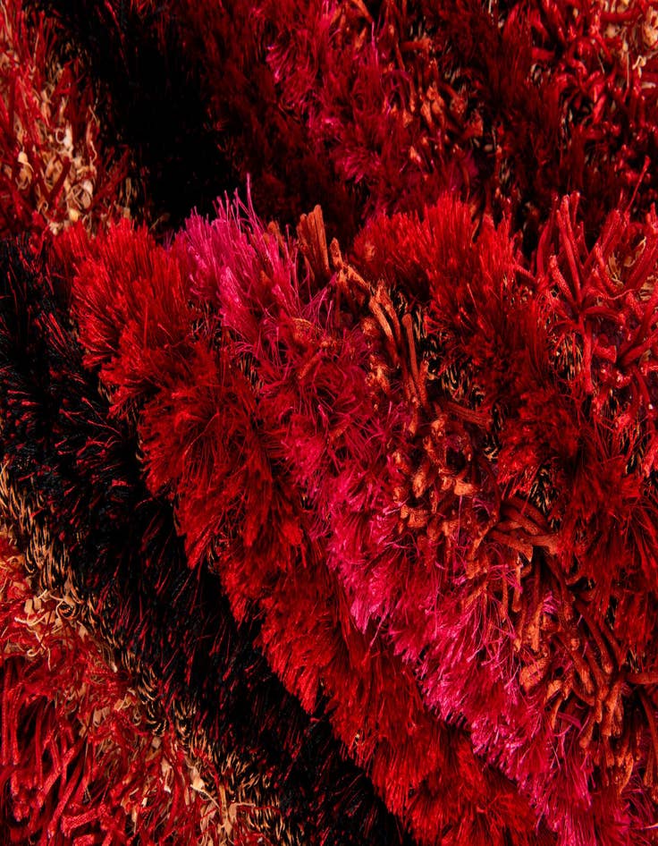 Detail image of 5' x 6' 6 Multi-Tone Shag Rug