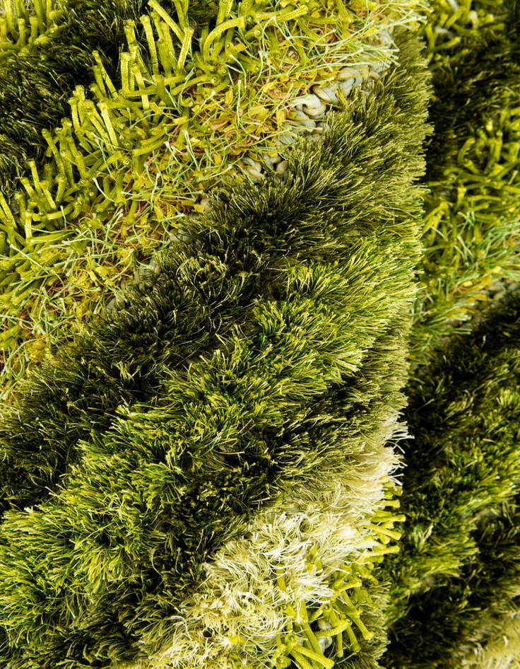 Detail image of 5' x 6' 7 Multi-Tone Shag Rug