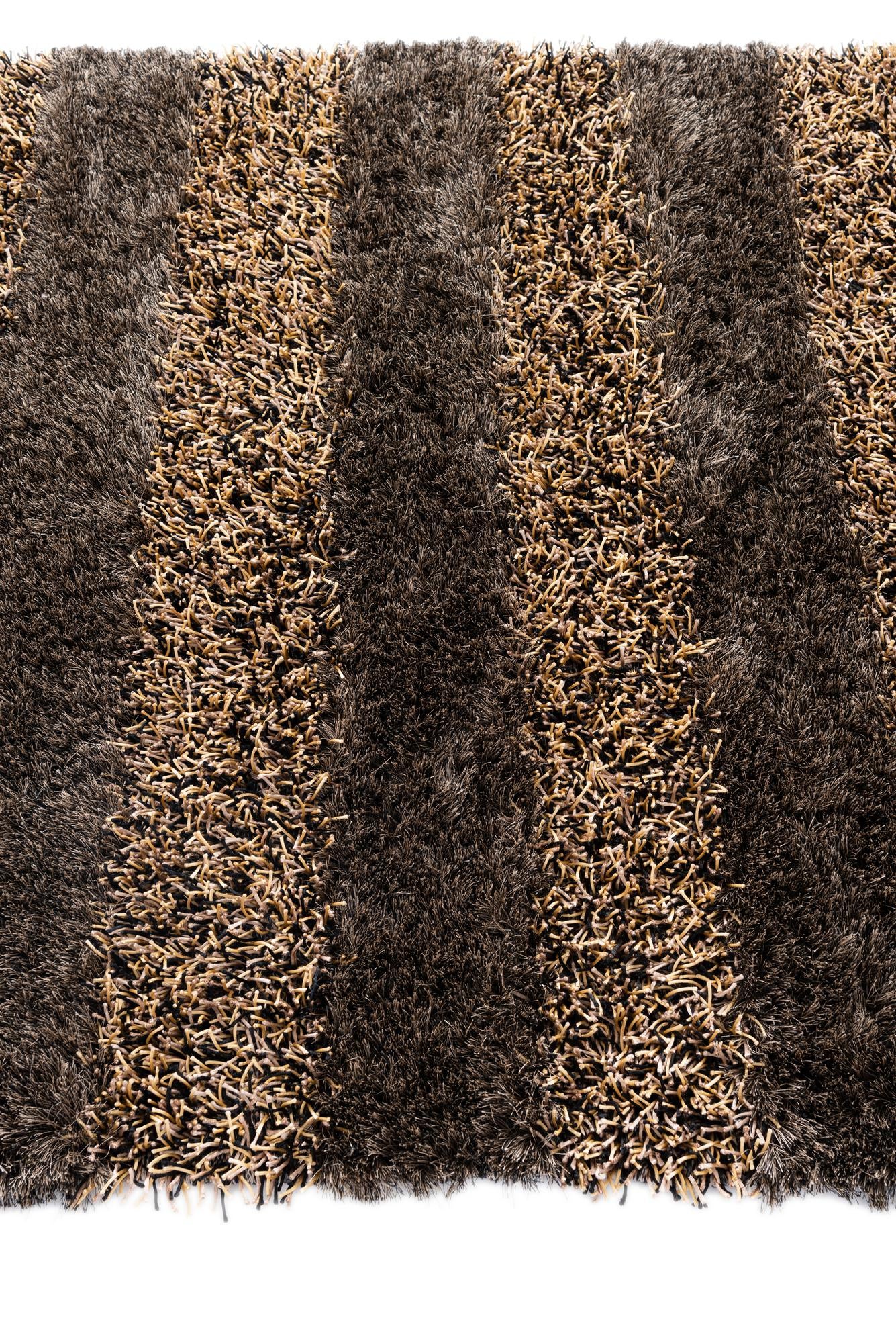 5' x 6' 7 Multi-Tone Shag Rug
