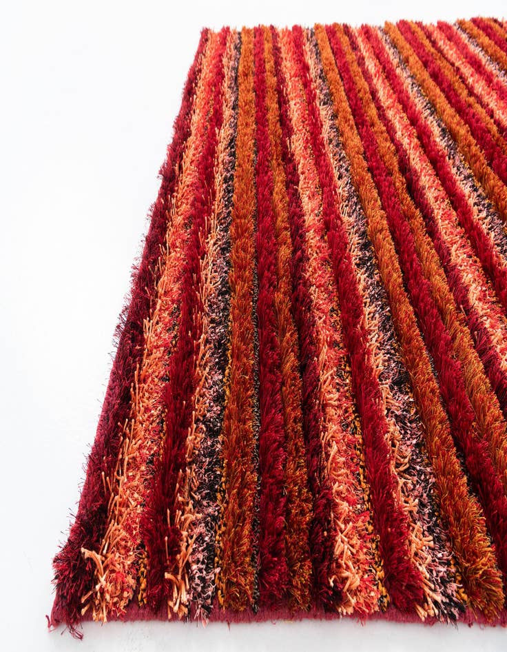 Detail image of 5' 6 x 7' 6  Hand Knotted Multi-Tone Shag Rug