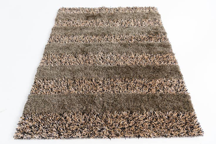 Detail image of 5' 1 x 6' 7 Hand Knotted Multi-Tone Shag Rug