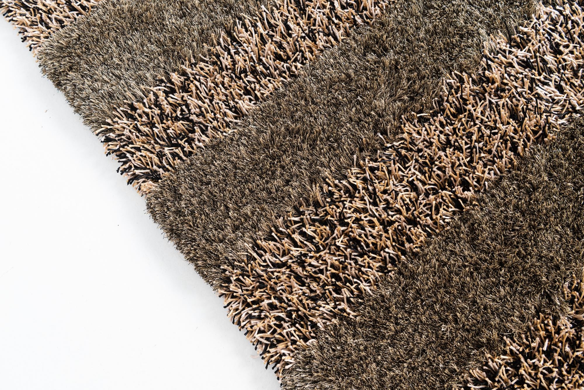5' 1 x 6' 7 Hand Knotted Multi-Tone Shag Rug