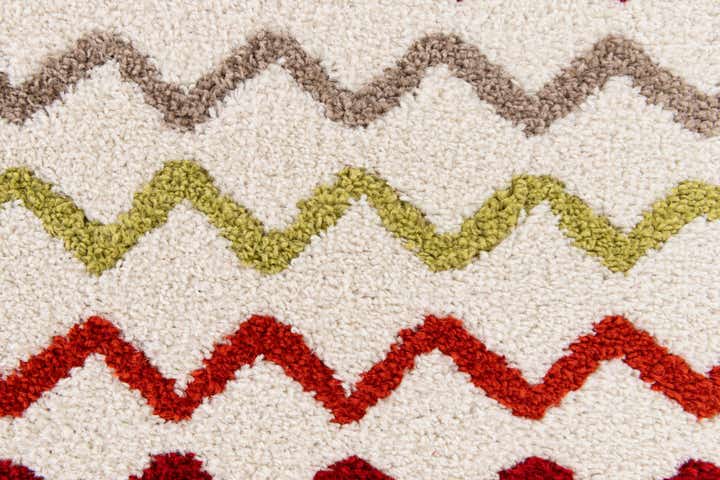 5' 3 x 7' 7 Multi-Tone Shag Rug