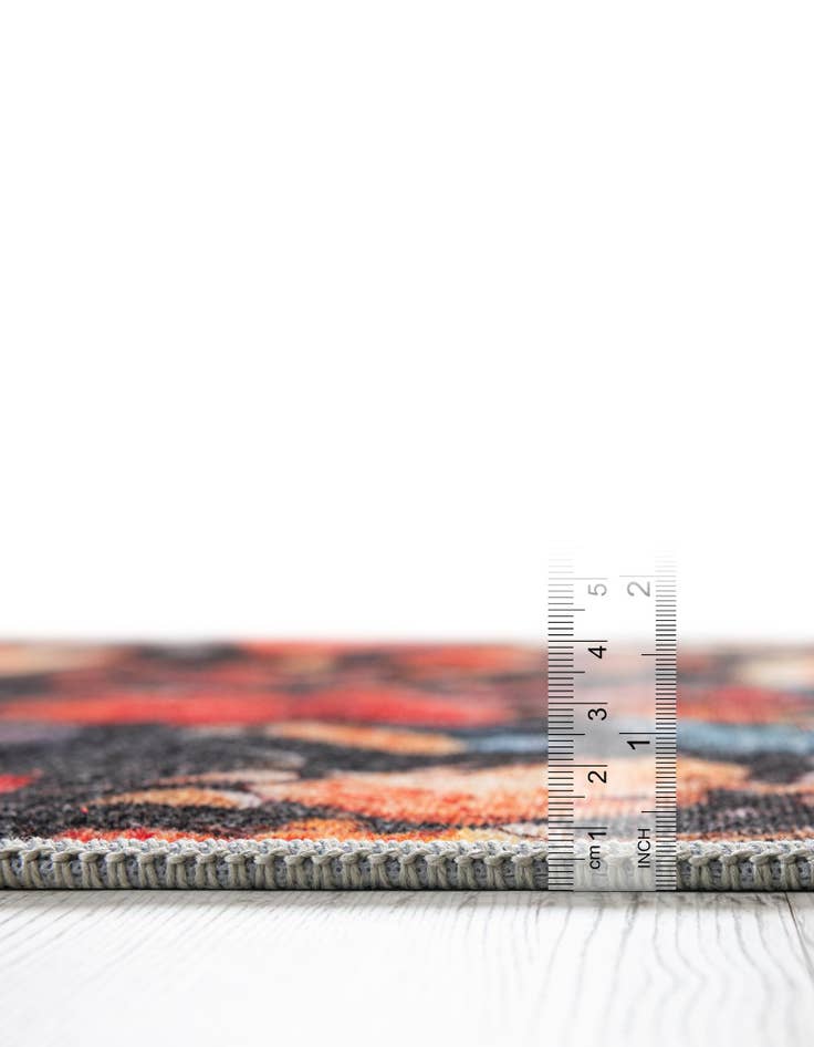 Detail image of 3' 3 x 5' 3 Mystic Garden Rug