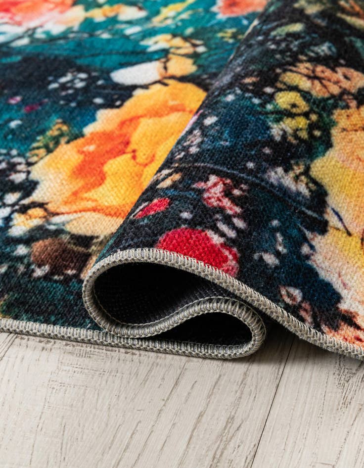 Detail image of 6' x 9' Mystic Garden Rug