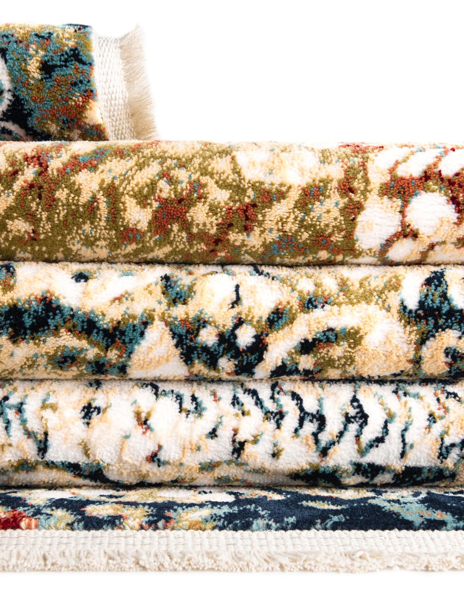 5' 3 x 8' Nain Design Rug