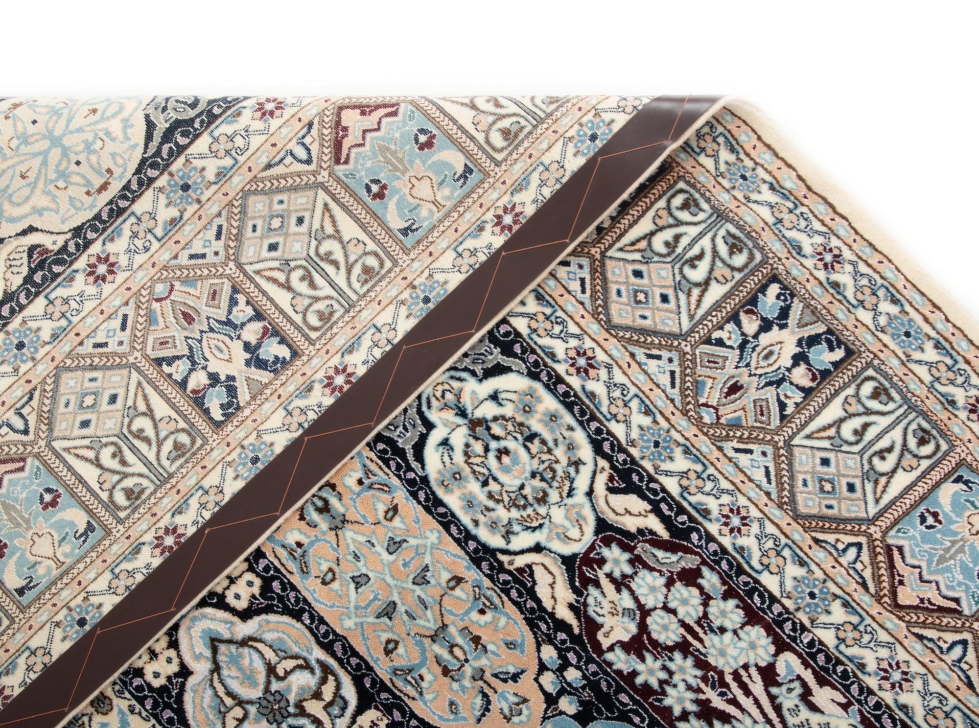 4' 5 x 7' 5 Hand Knotted Nain Persian Rug
