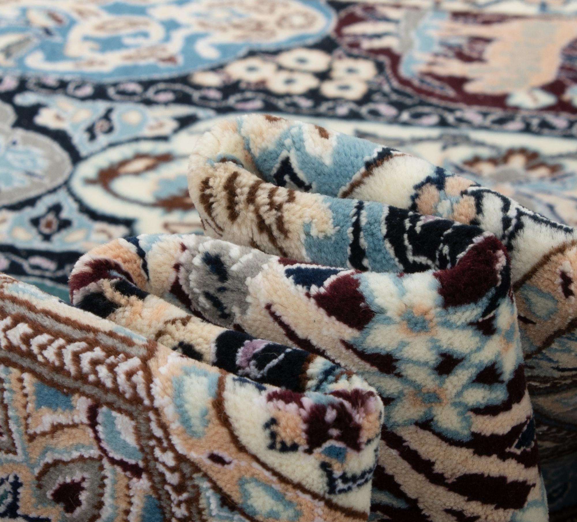 4' 5 x 7' 5 Hand Knotted Nain Persian Rug