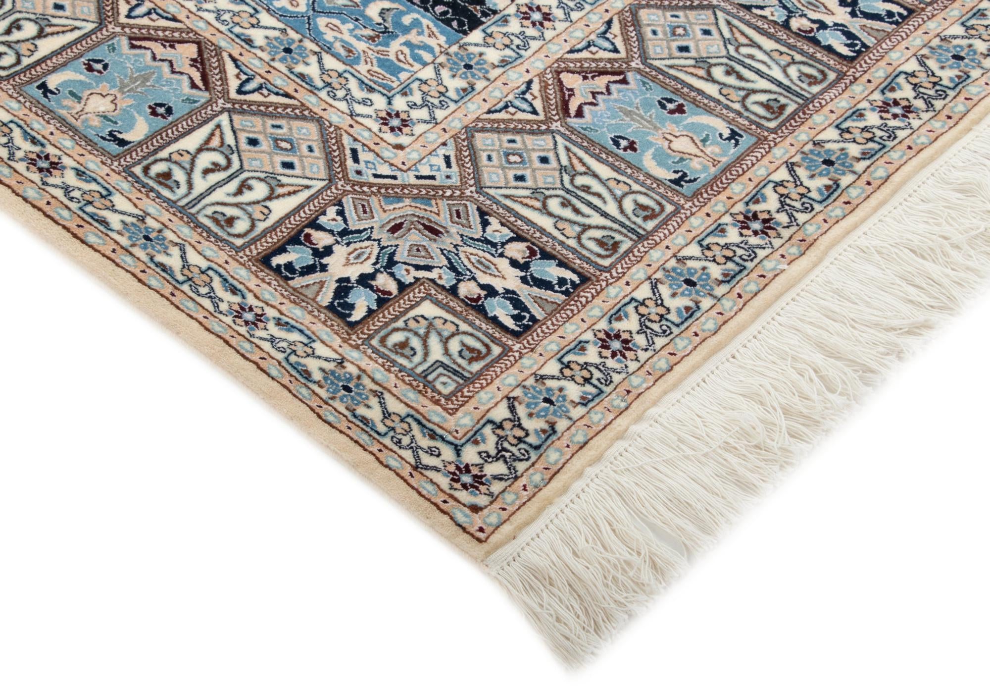 4' 5 x 7' 5 Hand Knotted Nain Persian Rug