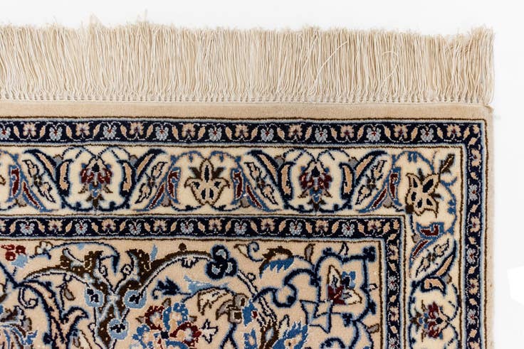 Detail image of 7' 1 x 10' 11 Nain Rug