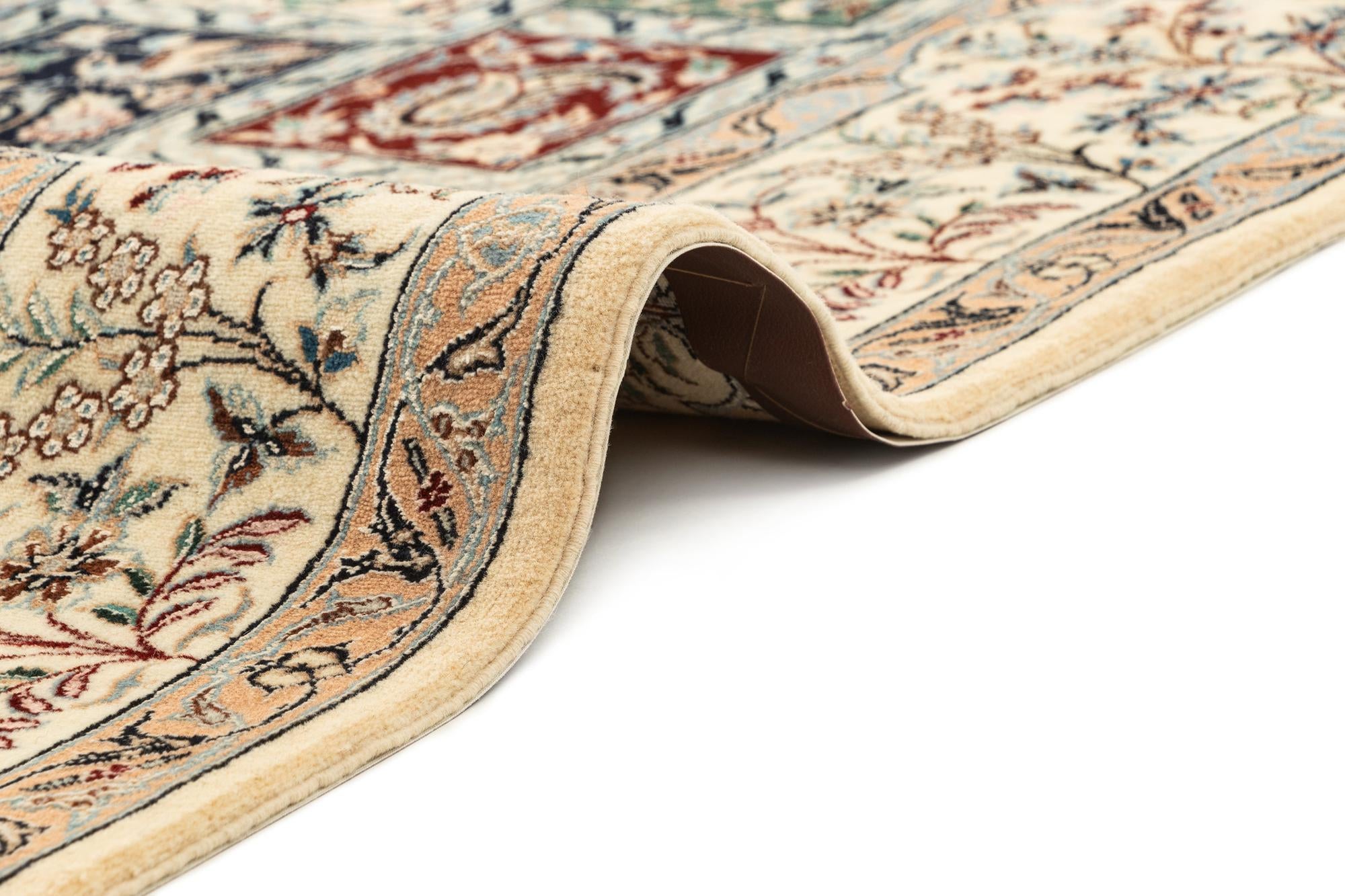 4' 10 x 7' 10 Hand Knotted Nain Rug